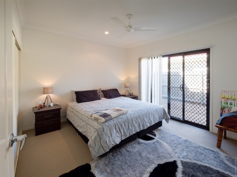 4 Oyster Court, Toogoom QLD 4655