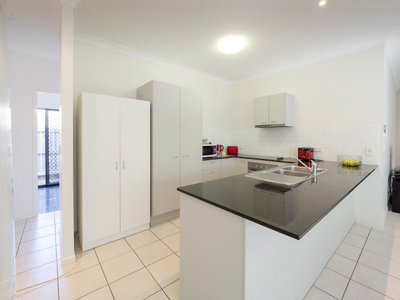 4 Oyster Court, Toogoom QLD 4655