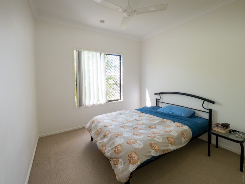 4 Oyster Court, Toogoom QLD 4655