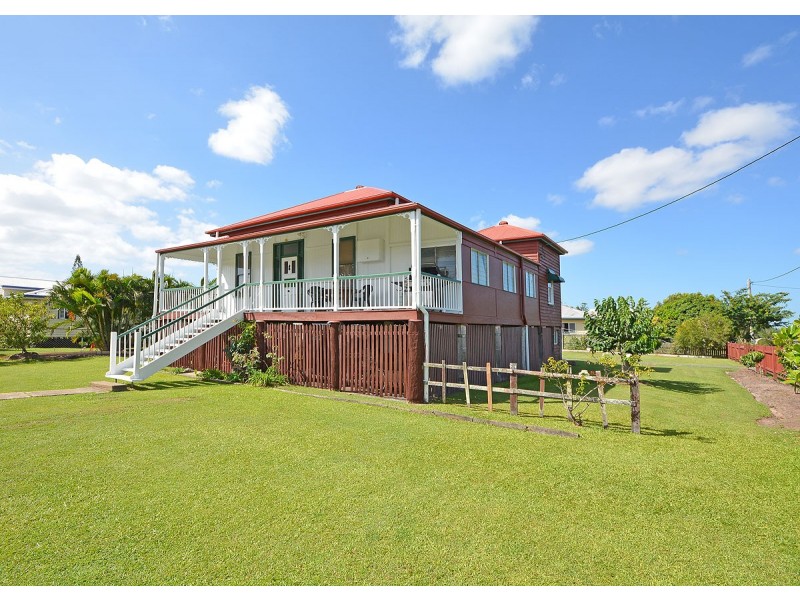 36 Robertson St, Torbanlea QLD 4662