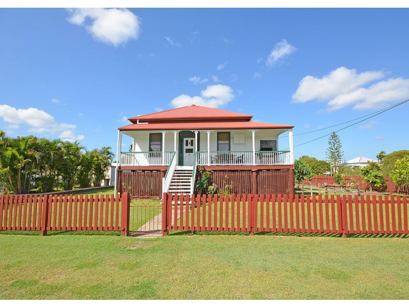 36 Robertson St, Torbanlea QLD 4662