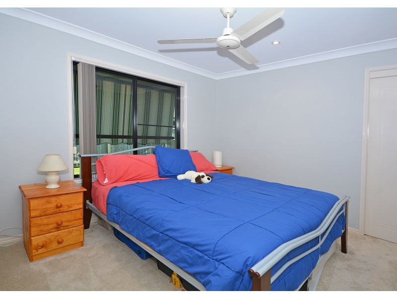 24 Louise Dr, Burrum Heads QLD 4659
