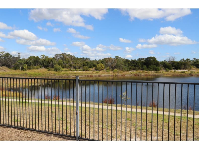 6 Honey Myrtle Close, Burrum Heads QLD 4659