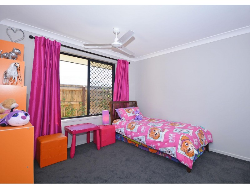 13 LAKES BOULEVARD, Burrum Heads QLD 4659