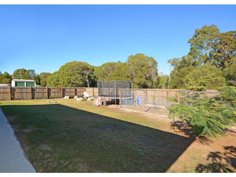 13 LAKES BOULEVARD, Burrum Heads QLD 4659