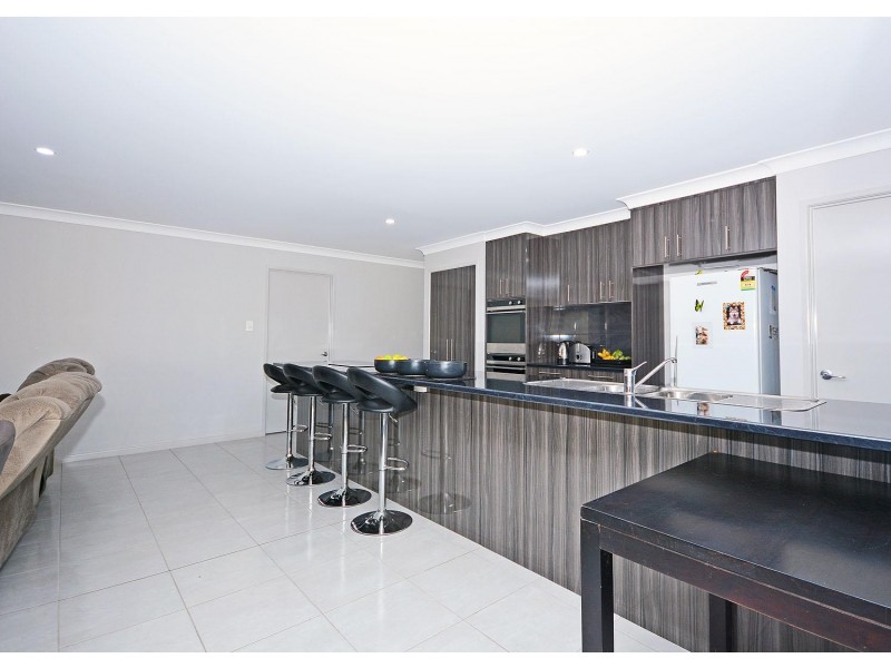 13 LAKES BOULEVARD, Burrum Heads QLD 4659