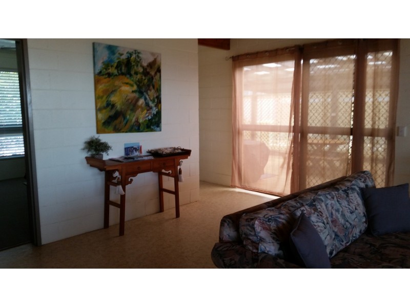 60 Kingfisher Pde, Toogoom QLD 4655