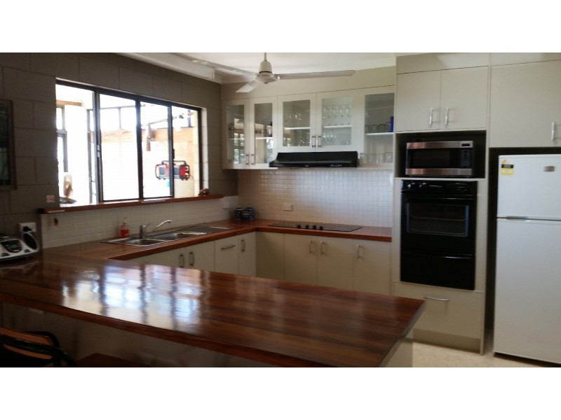 60 Kingfisher Pde, Toogoom QLD 4655