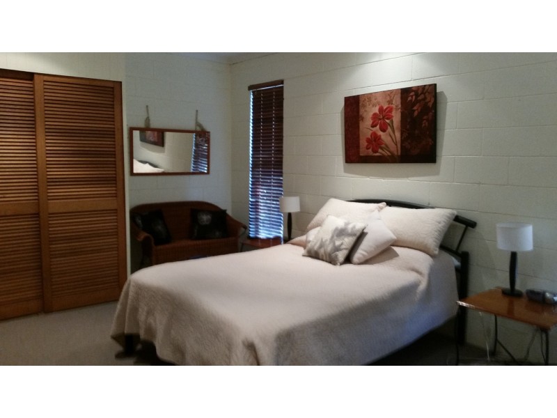 60 Kingfisher Pde, Toogoom QLD 4655