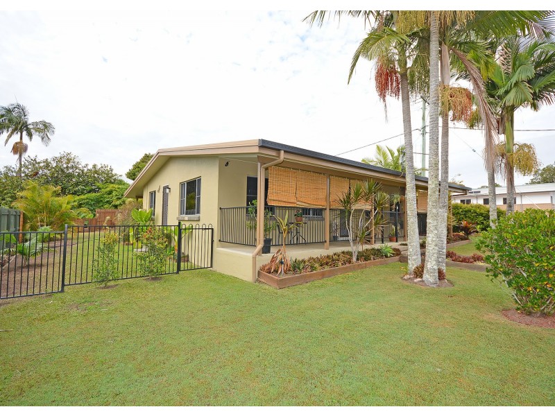 96 William St, Howard QLD 4659