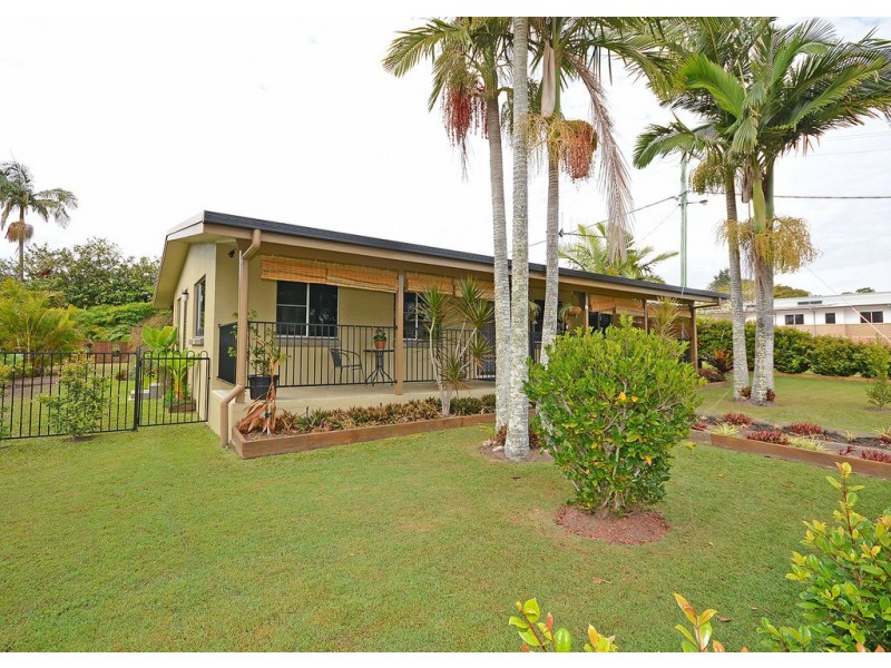 96 William St, Howard QLD 4659