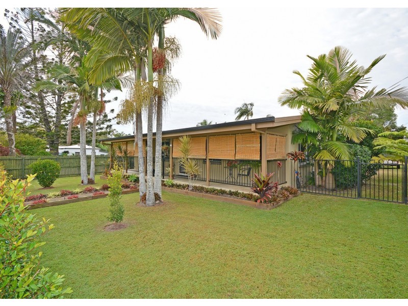 96 William St, Howard QLD 4659