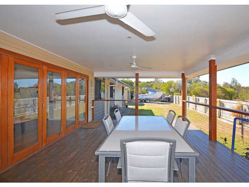 16 LAKESIDE DRIVE, Burrum Heads QLD 4659