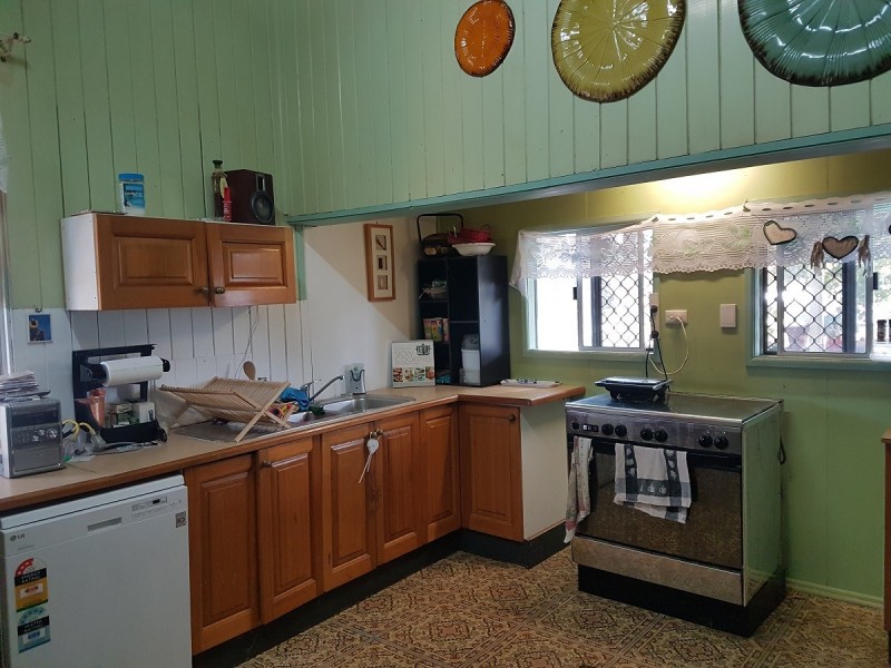 81 Steley Street, Howard QLD 4659