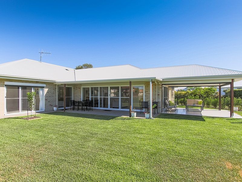 9 FULMAR COURT, Burrum Heads QLD 4659