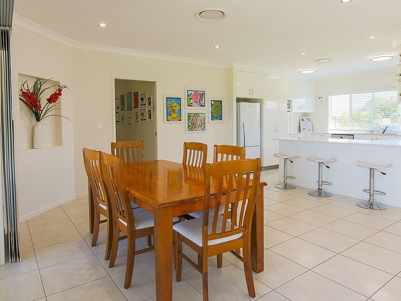 9 FULMAR COURT, Burrum Heads QLD 4659