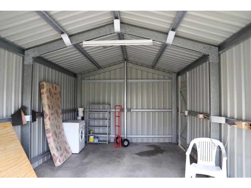 1/4 Pilbara way, Burrum Heads QLD 4659