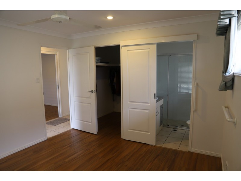 1/4 Pilbara way, Burrum Heads QLD 4659