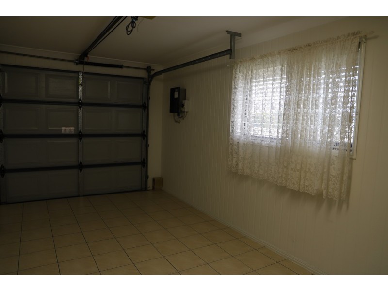 1/4 Pilbara way, Burrum Heads QLD 4659