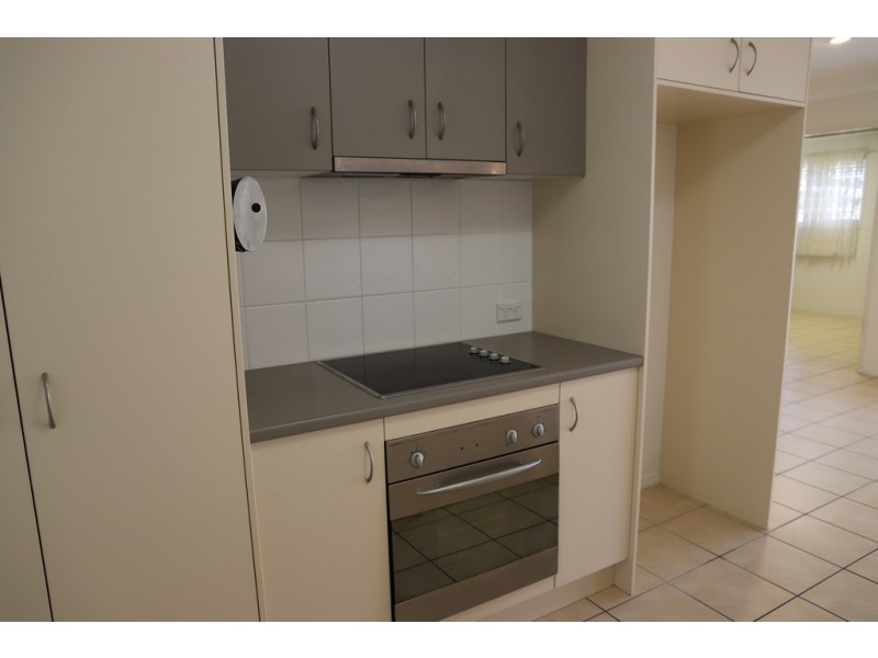 1/4 Pilbara way, Burrum Heads QLD 4659