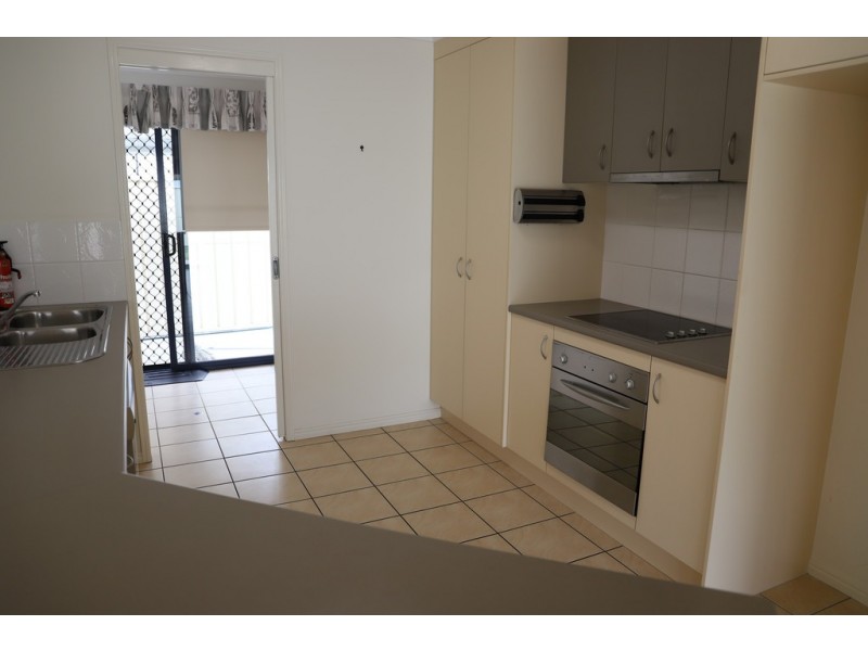 1/4 Pilbara way, Burrum Heads QLD 4659