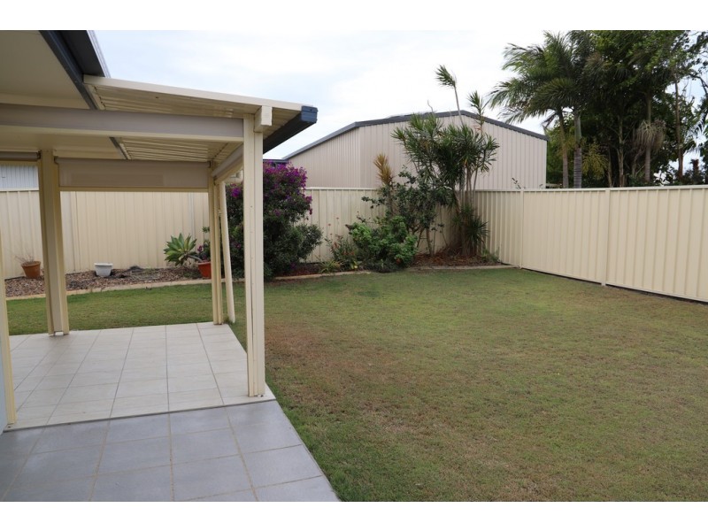 1/4 Pilbara way, Burrum Heads QLD 4659