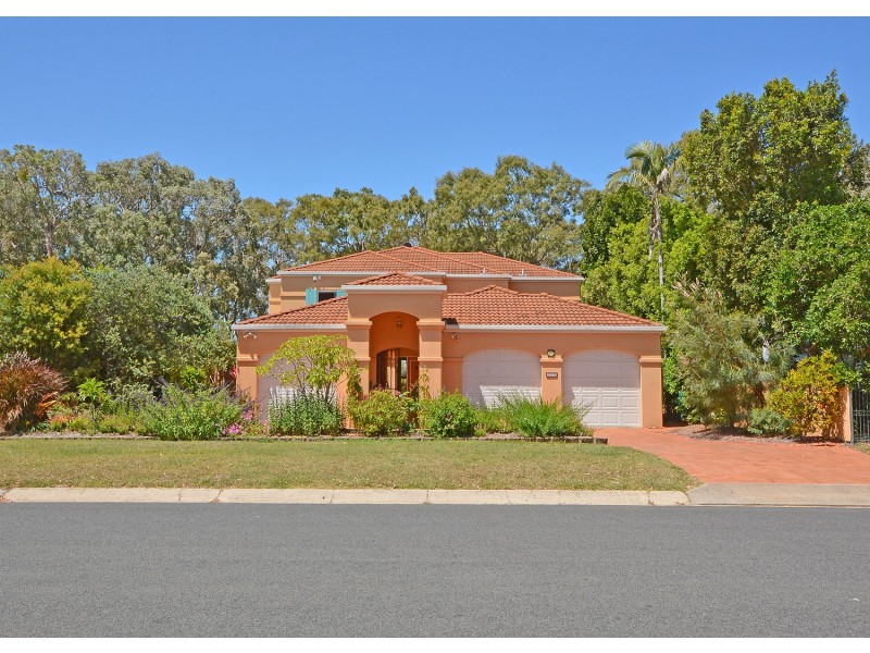 116 Burrum Street, Burrum Heads QLD 4659