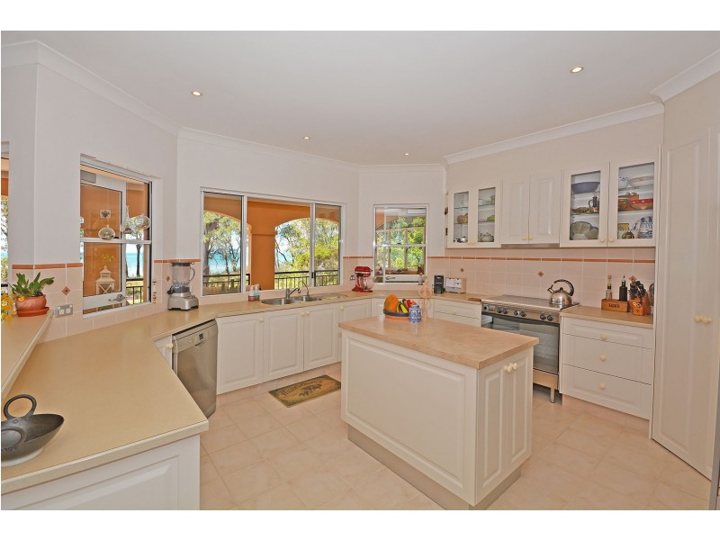 116 Burrum Street, Burrum Heads QLD 4659