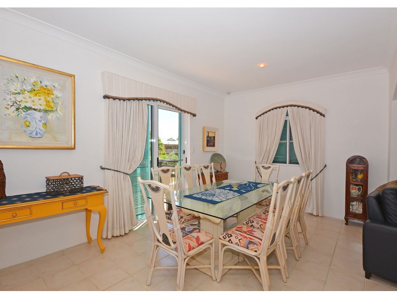 116 Burrum Street, Burrum Heads QLD 4659
