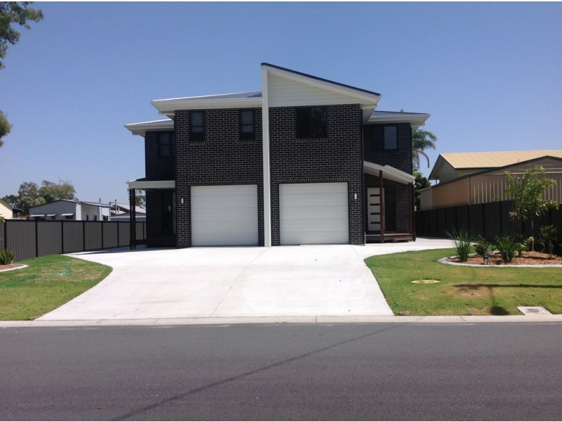 2/6 Howard Street, Burrum Heads QLD 4659
