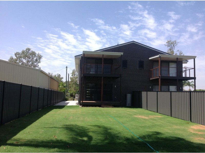 2/6 Howard Street, Burrum Heads QLD 4659