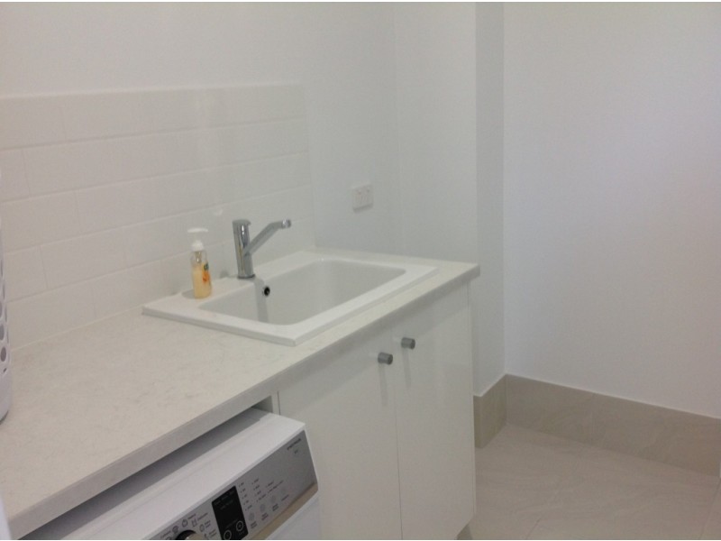 2/6 Howard Street, Burrum Heads QLD 4659