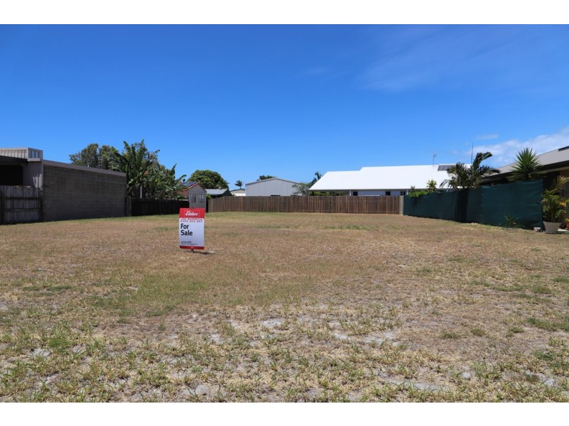 4 Bulleen Way, Burrum Heads QLD 4659