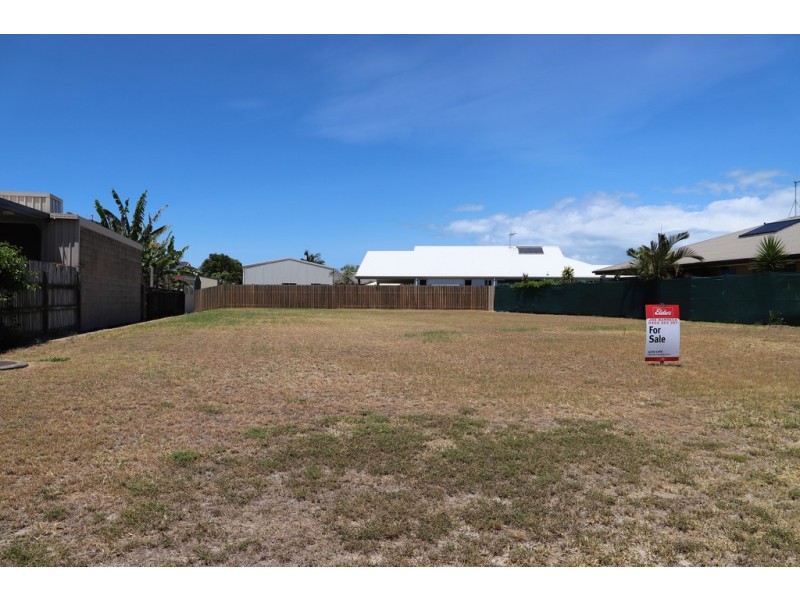 4 Bulleen Way, Burrum Heads QLD 4659
