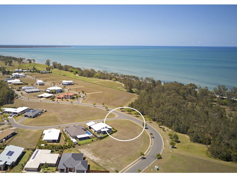 20 Barramundi Drive, Burrum Heads QLD 4659