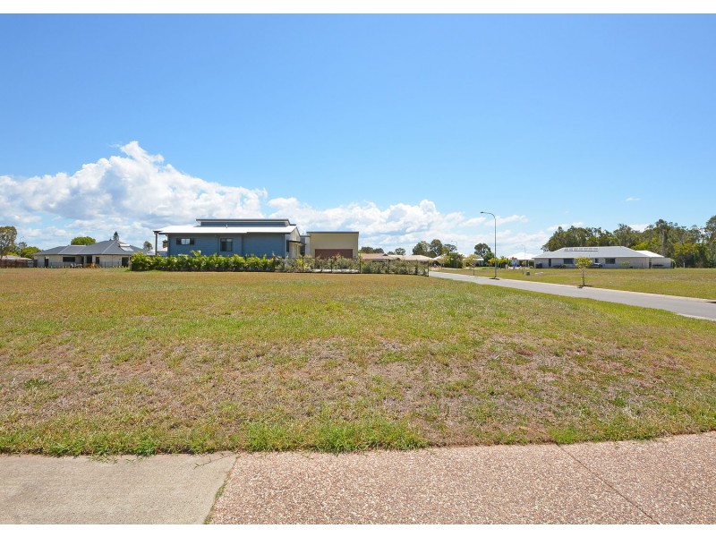 20 Barramundi Drive, Burrum Heads QLD 4659