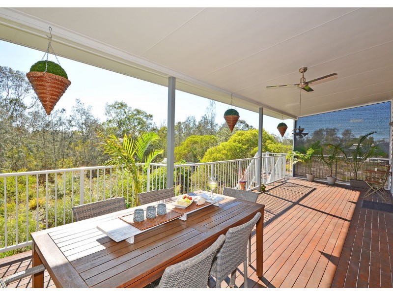 14 Eds Place, Burrum Heads QLD 4659