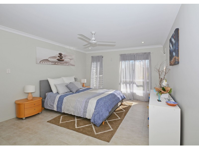 14 Eds Place, Burrum Heads QLD 4659