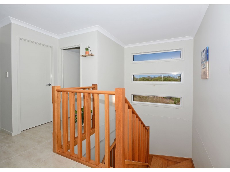 14 Eds Place, Burrum Heads QLD 4659