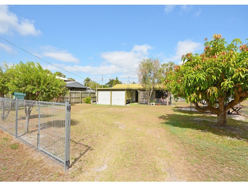 51 Burrum Heads Rd, Burrum Heads QLD 4659