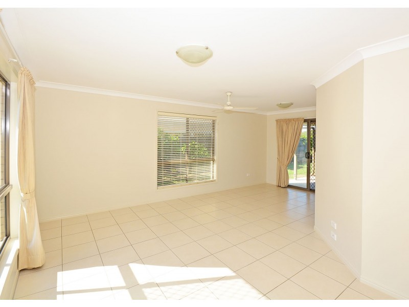 16 Honey Myrtle Close, Burrum Heads QLD 4659