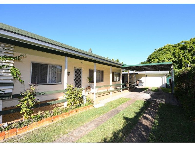18 Ross Street, Burrum Heads QLD 4659