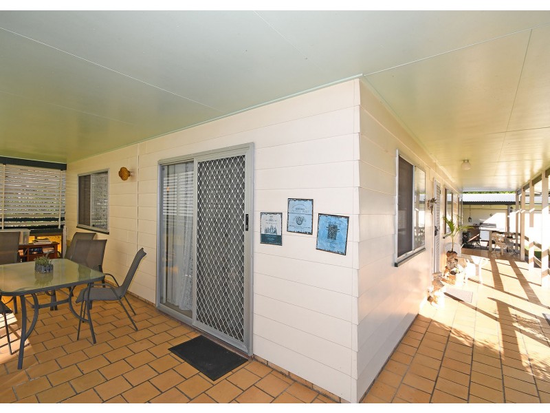 18 Ross Street, Burrum Heads QLD 4659