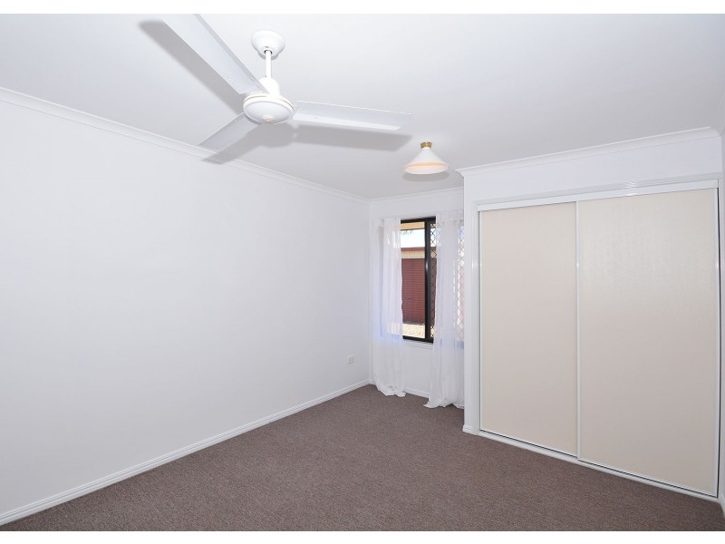 32 Beach Drive, Burrum Heads QLD 4659