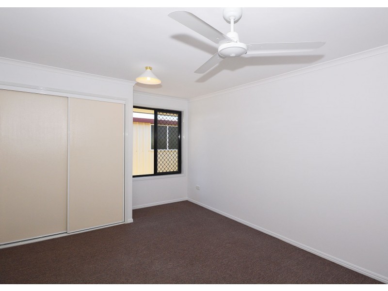 32 Beach Drive, Burrum Heads QLD 4659