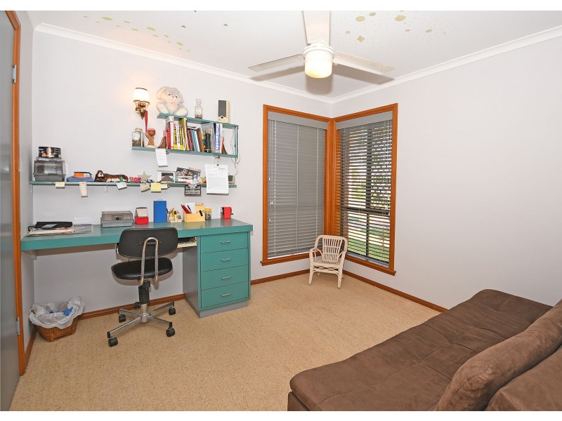 63 Regent St, Granville QLD 4650