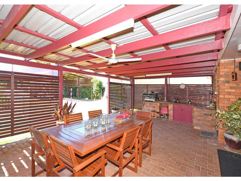 63 Regent St, Granville QLD 4650