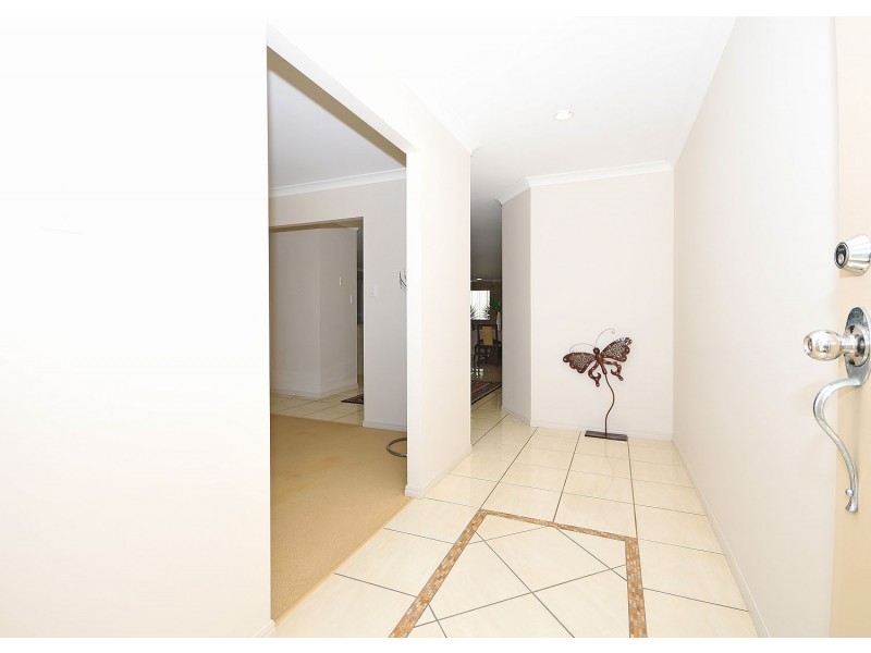 16 Louise Drive, Burrum Heads QLD 4659