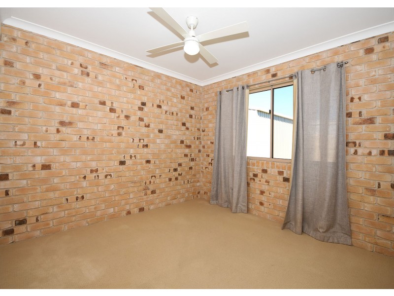 16 Louise Drive, Burrum Heads QLD 4659