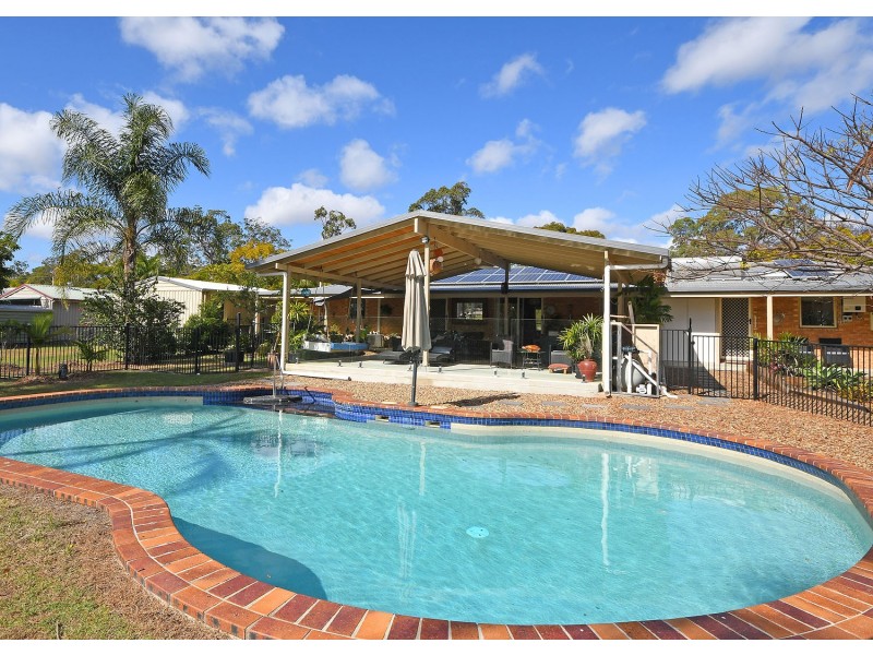 20 DREAMTIME AVENUE, Burrum Heads QLD 4659